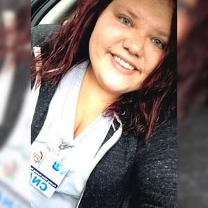 Meet your Posher, Adriana